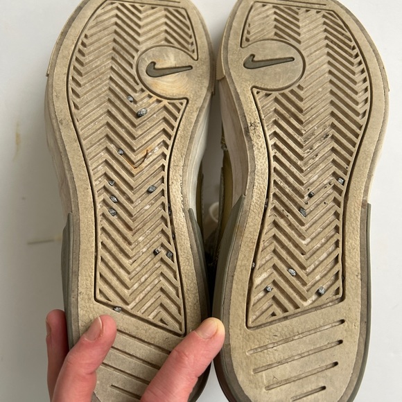 Vintage Nike AeroFlight high sneakers 2009 - Picture 7 of 8